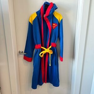 Adult Size S/M Superman Hooded Robe Long Sleeve Side Pockets Belt
